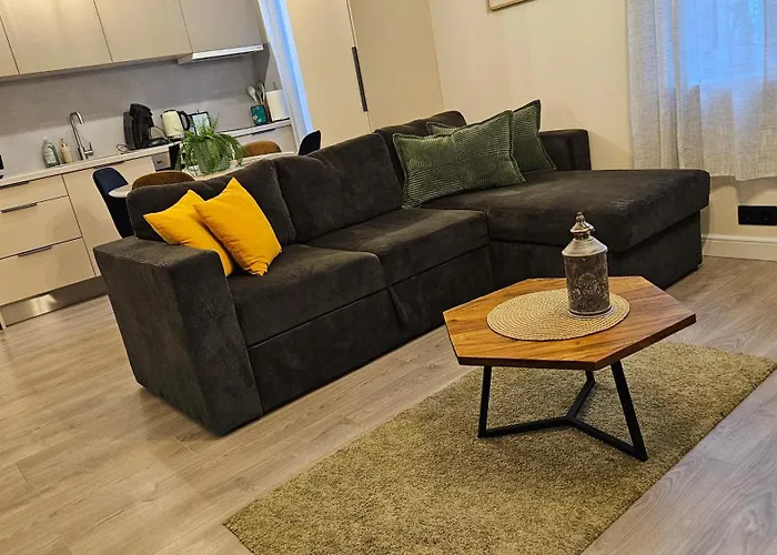 Cesu13 Cozy Apartment, Free Parking, Self Check In